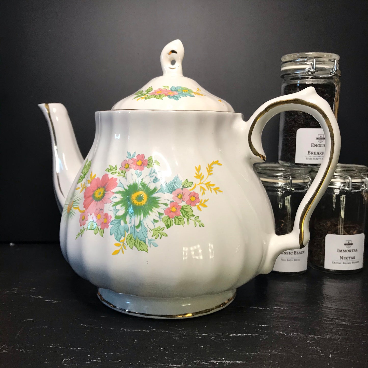 Vintage Sadler Windsor Floral Teapot