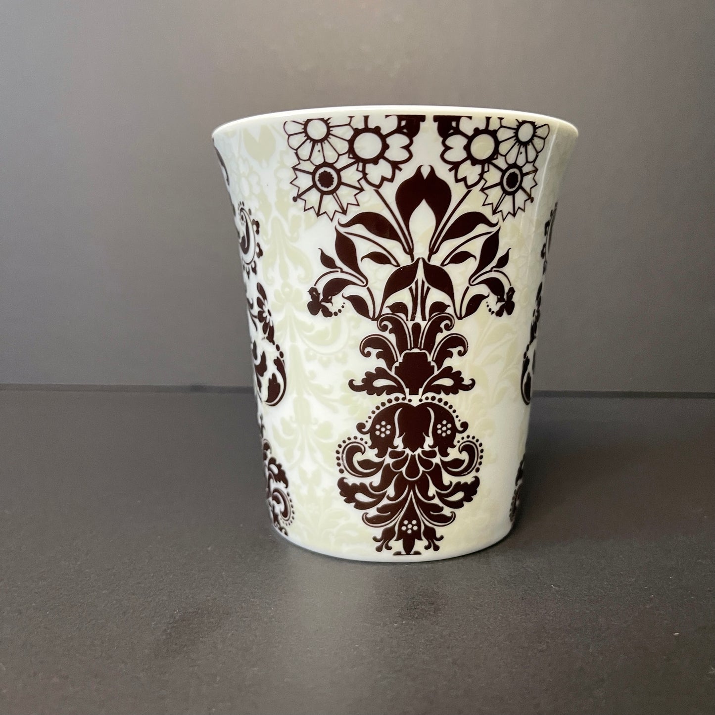 Stokes Manoir Teacup