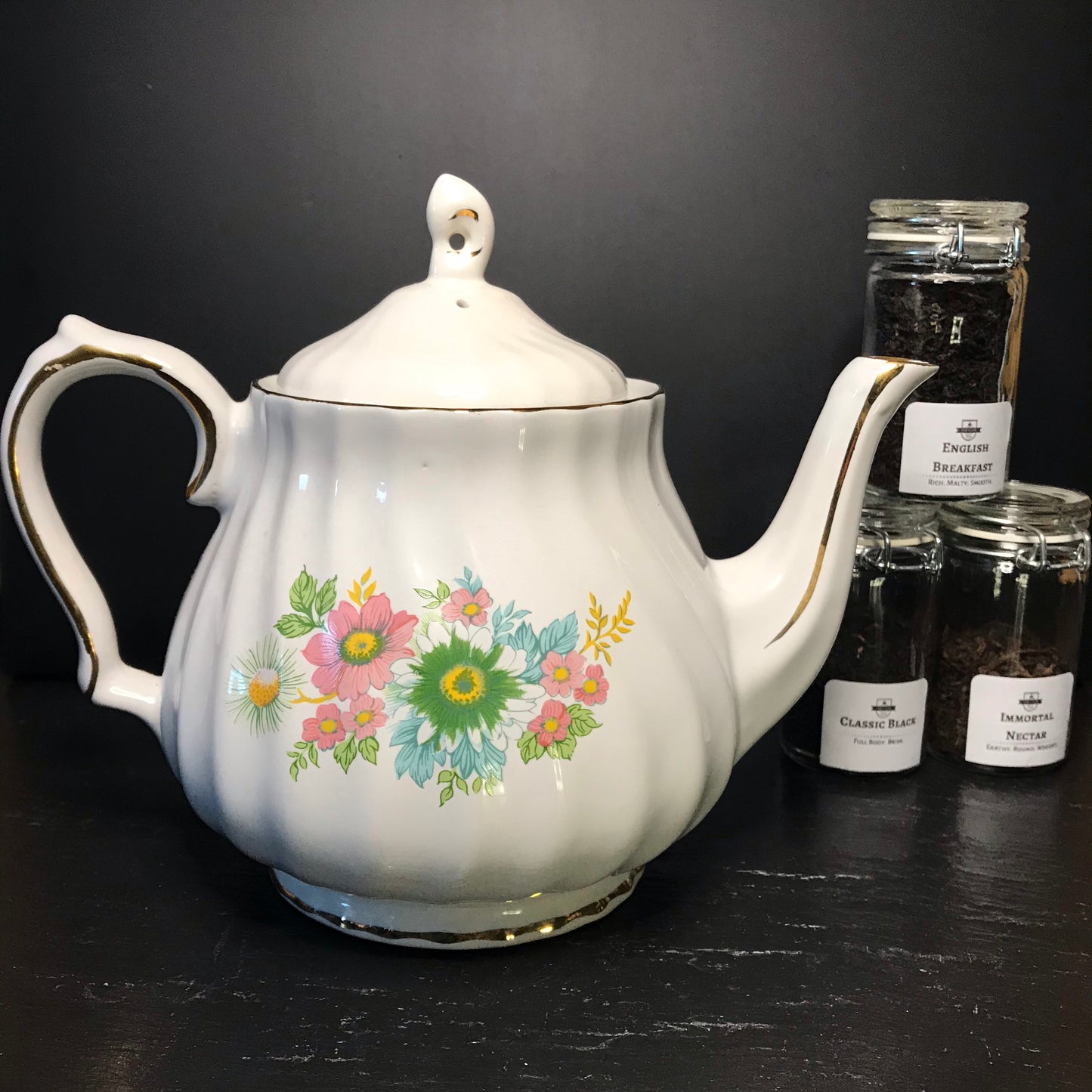 Vintage Sadler Windsor Floral Teapot